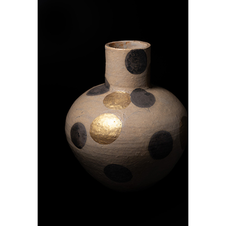 No.37 金銀彩水玉文櫛目文様入花生 / Flower vase with dot design
