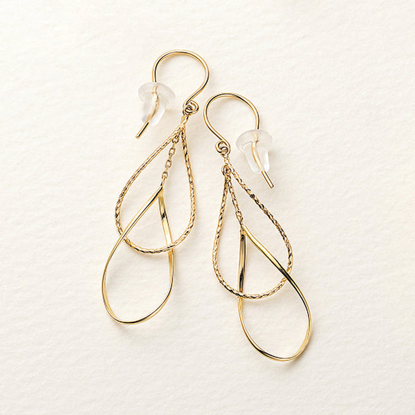 K18ピアス《ZH10241-YG》 | 京セラジュエリー オンラインストア