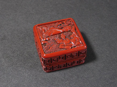 骨董品 堆朱香合 IMG_3759-medium.jpg