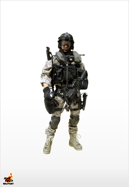 ホットトイズ・ミリタリー】1／6スケールフィギュア U.S.M.C. 1st