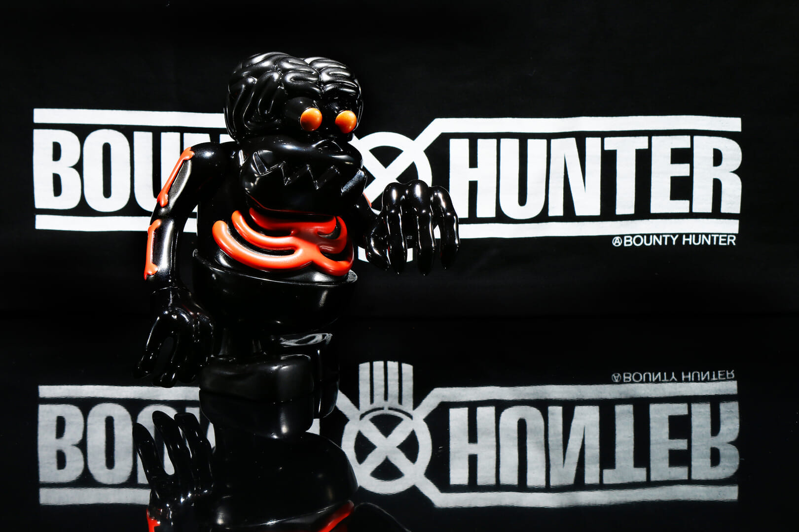 殿堂入りスニーカーショップ「チャプター」の20周年記念アイテムは、裏