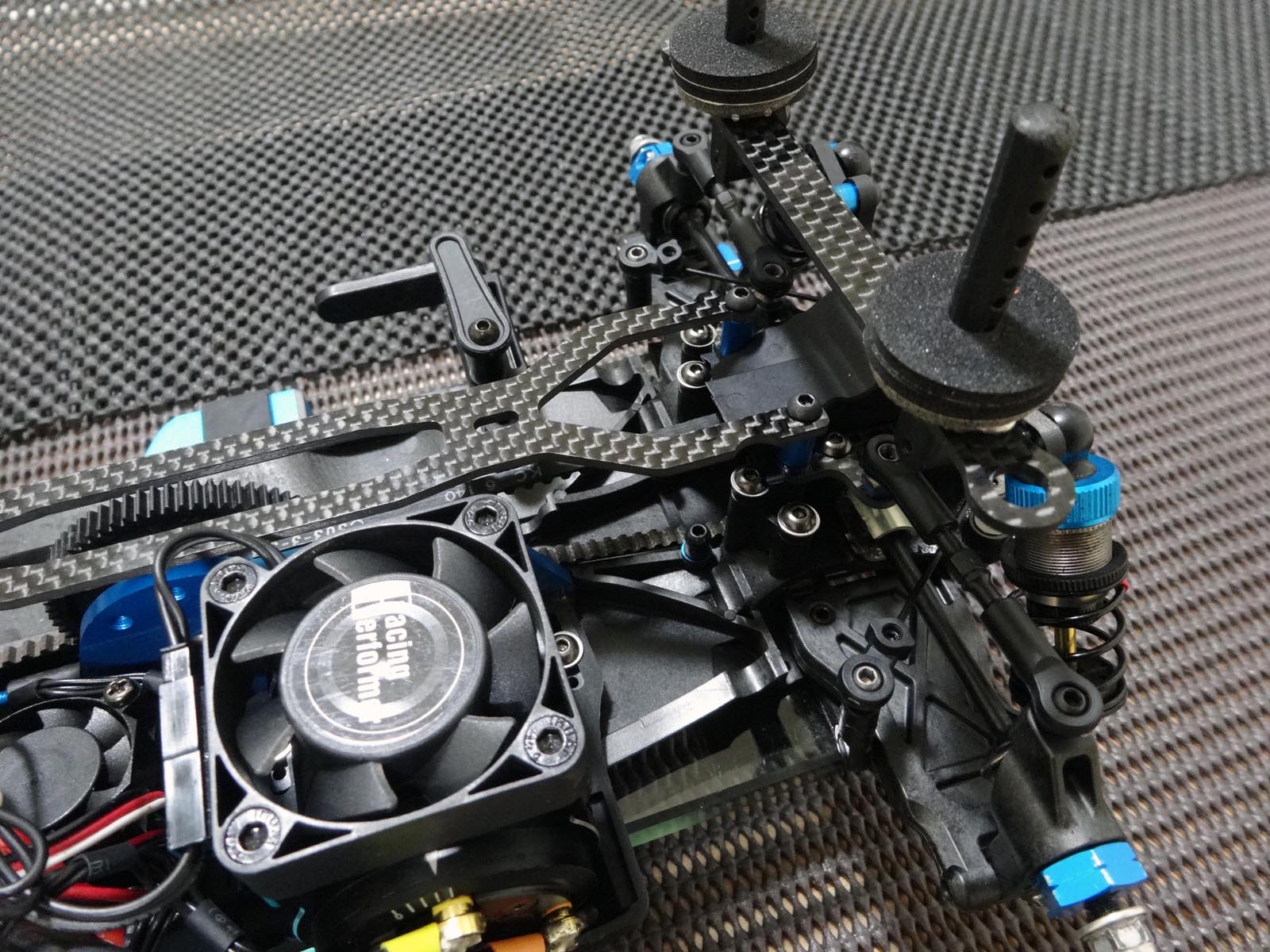 TA08 pro アッパーデッキ メカ サーボ付き TA08 pro アッパーデッキ