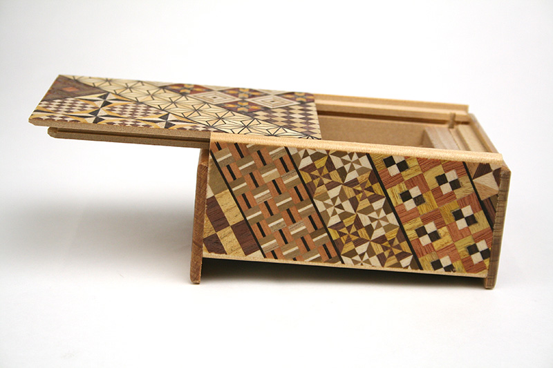 Japanese Puzzle Box 4steps – Japanese puzzle box – Hakone Maruyama