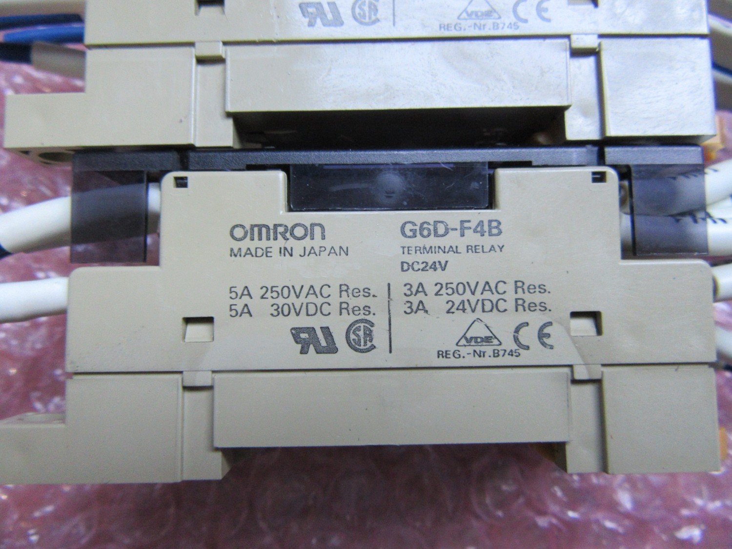 ターミナルリレー G6D-F4B 24VDC 20個 ターミナルリレー G6D-F4B