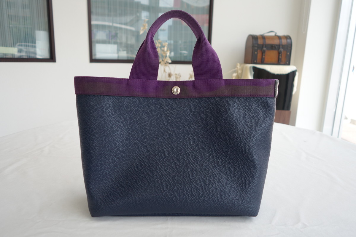 Hervé Chapelier ピンク レザー バッグ ケアカード付き