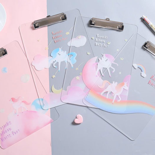 オリジナルノベルティ製作の販促ワールド|アクリルクリップボード