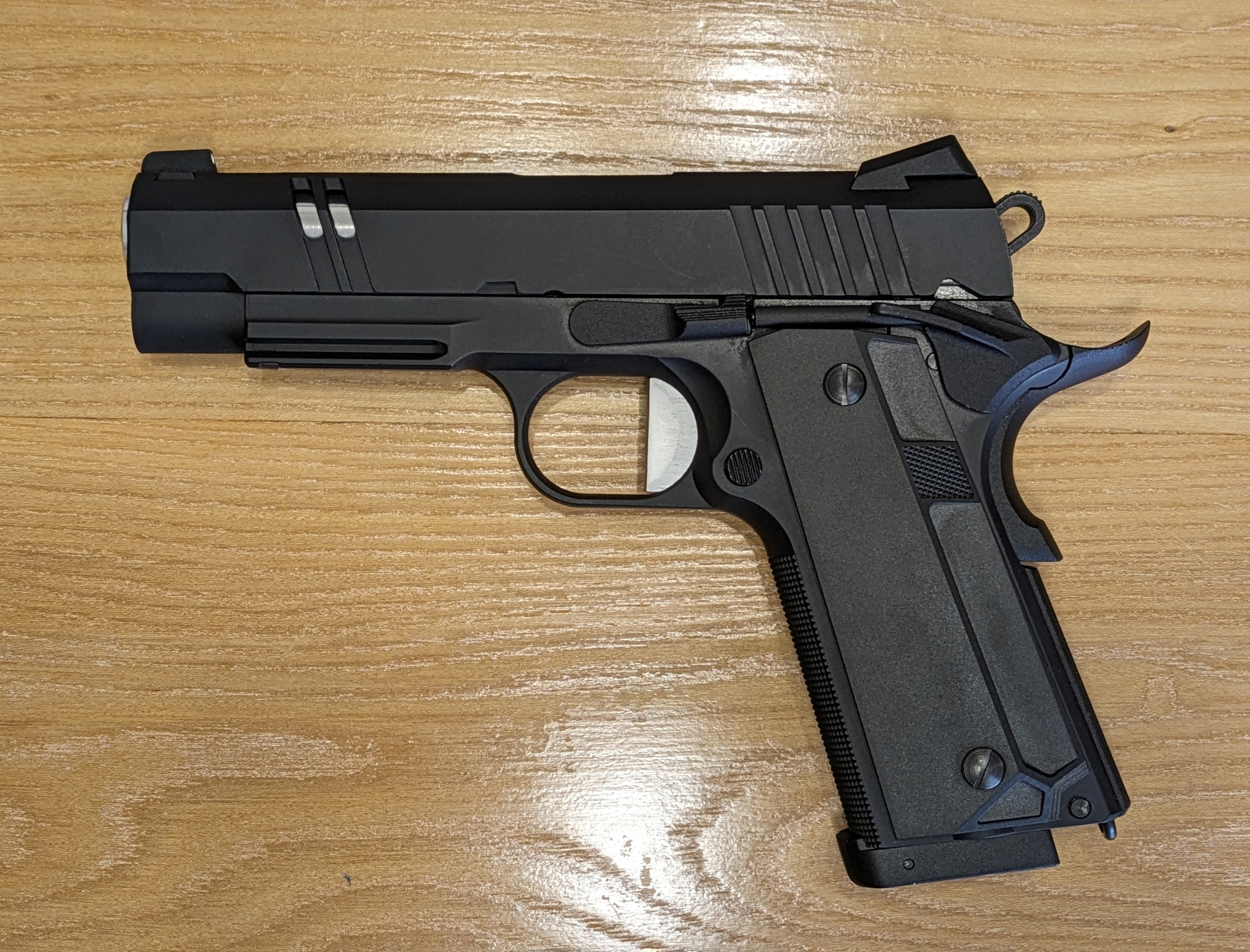 CARBON8（カーボネイト） HELLCAT 4.3 （ヘルキャット 4.3）co2ブロー