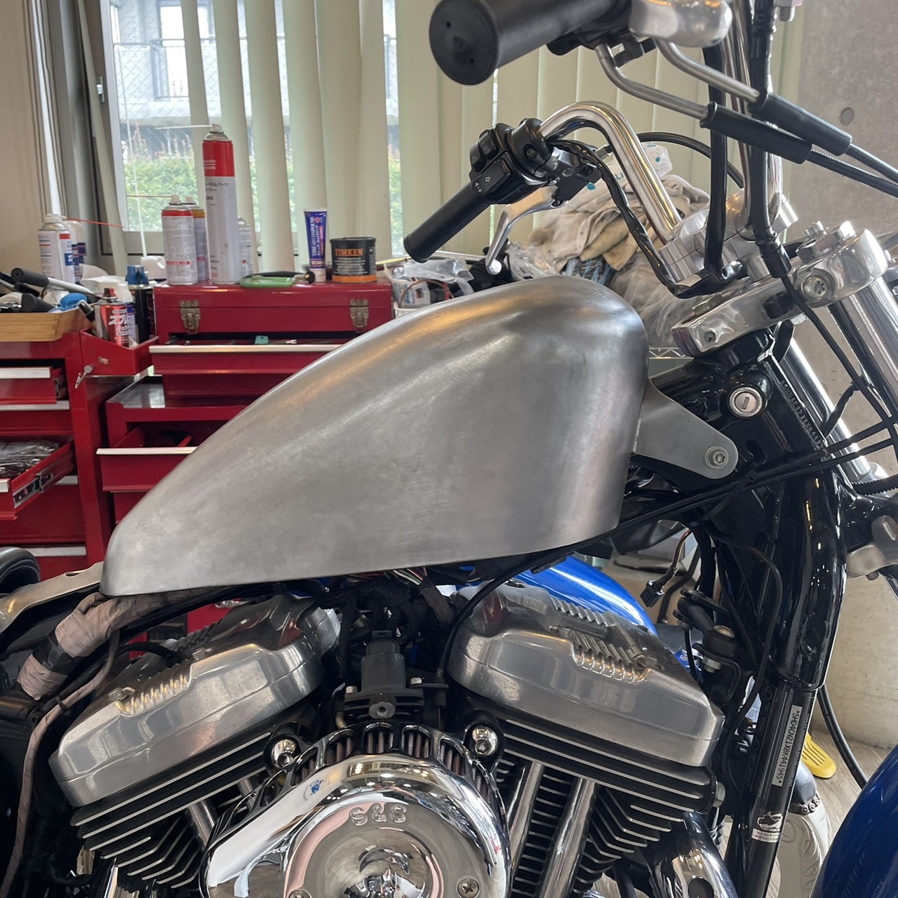 Sportster XLH883 2000年式 タンク イエロー リジスポ スポーツスター