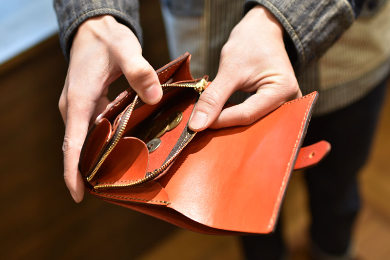 春財布2022】博多店発の財布3型をご紹介｜革鞄・革小物のHERZ公式通販