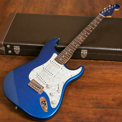 Mavis Stratocaster Type Metallic Blue 中古｜ギター買取の東京新宿