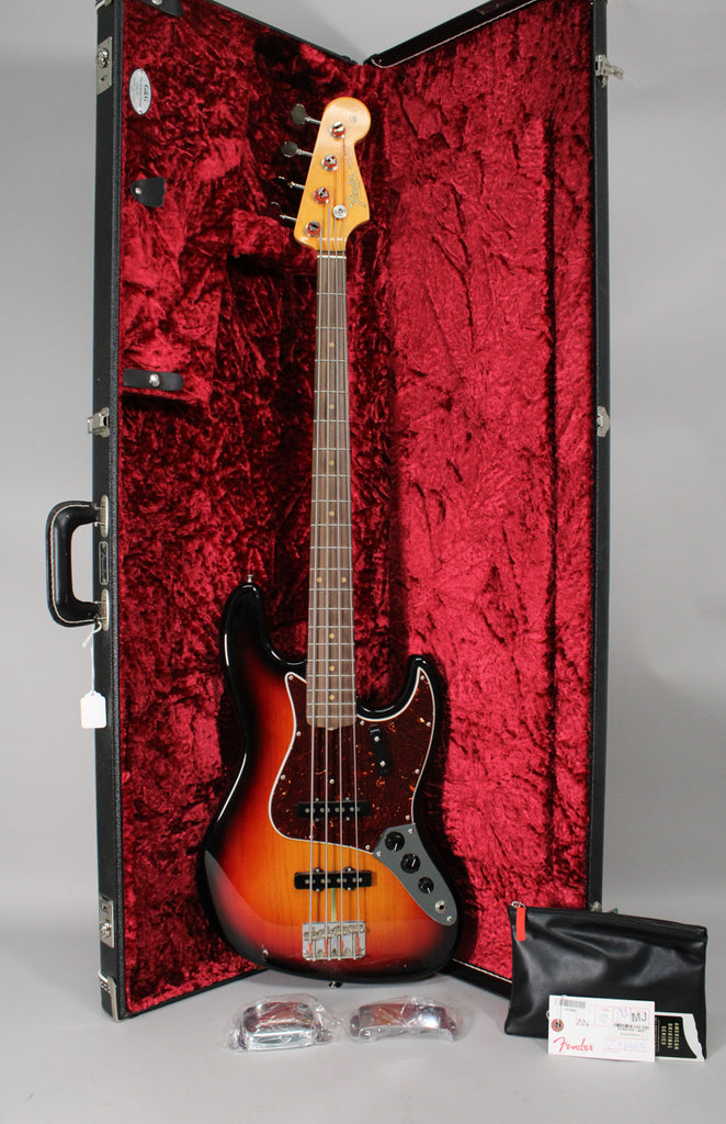 2019 Fender American Original '60s Jazz Bass 3-Color Sunburst w