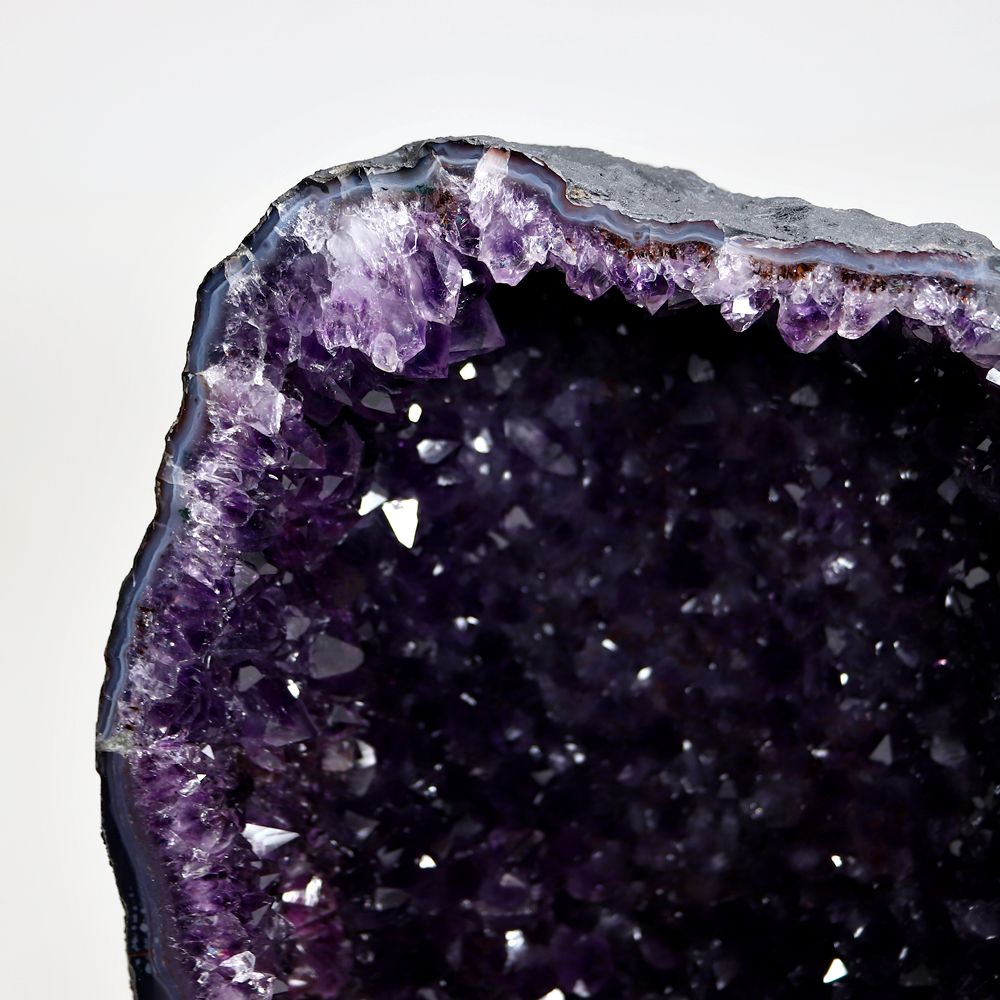 高品質]ブラジル産アメジストドーム（高さ約24.5cm） - 埼玉県吉川市の