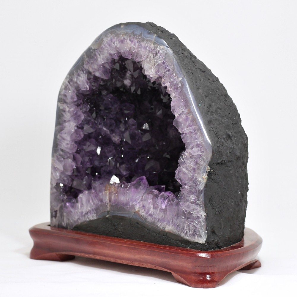 最高品質]ブラジル産アメジストドーム（専用台座付き） - 埼玉県吉川市