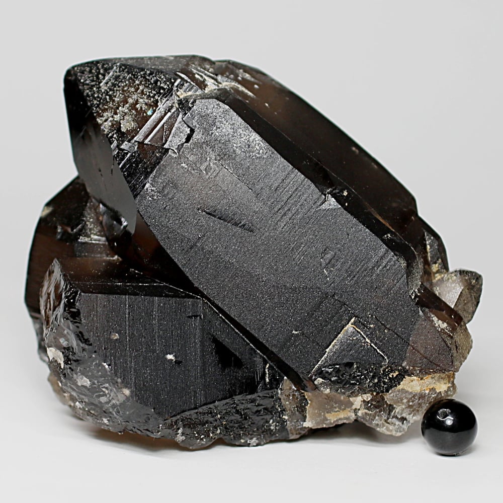 高品質]ネパール/ガウリシャンカール産ヒマラヤ水晶クラスター