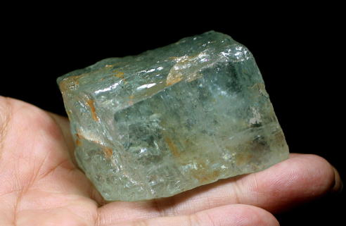 ブラジル産]天然ブルートパーズ結晶原石（非加熱・無着色） - 埼玉県