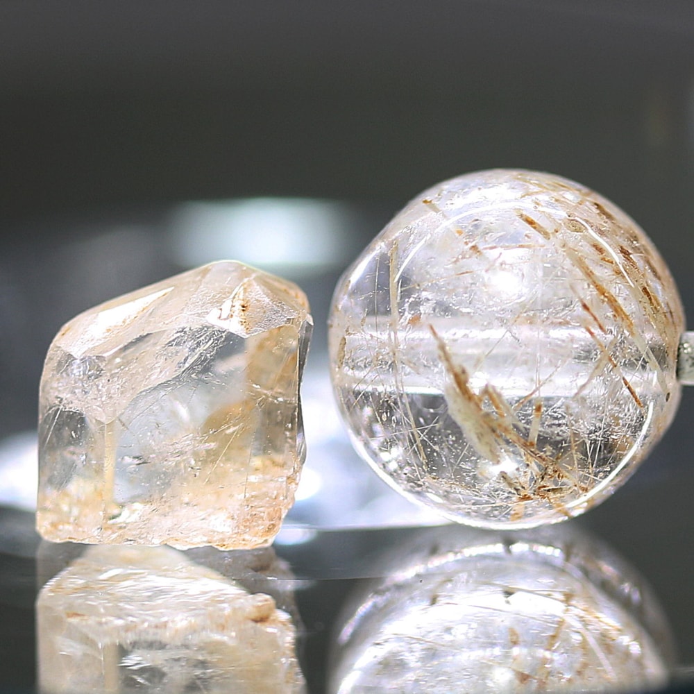 希少・ミャンマー産]天然フェナカイト結晶原石/宝石質（0.78g/簡易鑑別