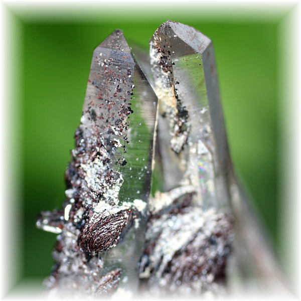 広東省産]ヘマタイト＆水晶原石ナチュラルポイント - 埼玉県吉川市の