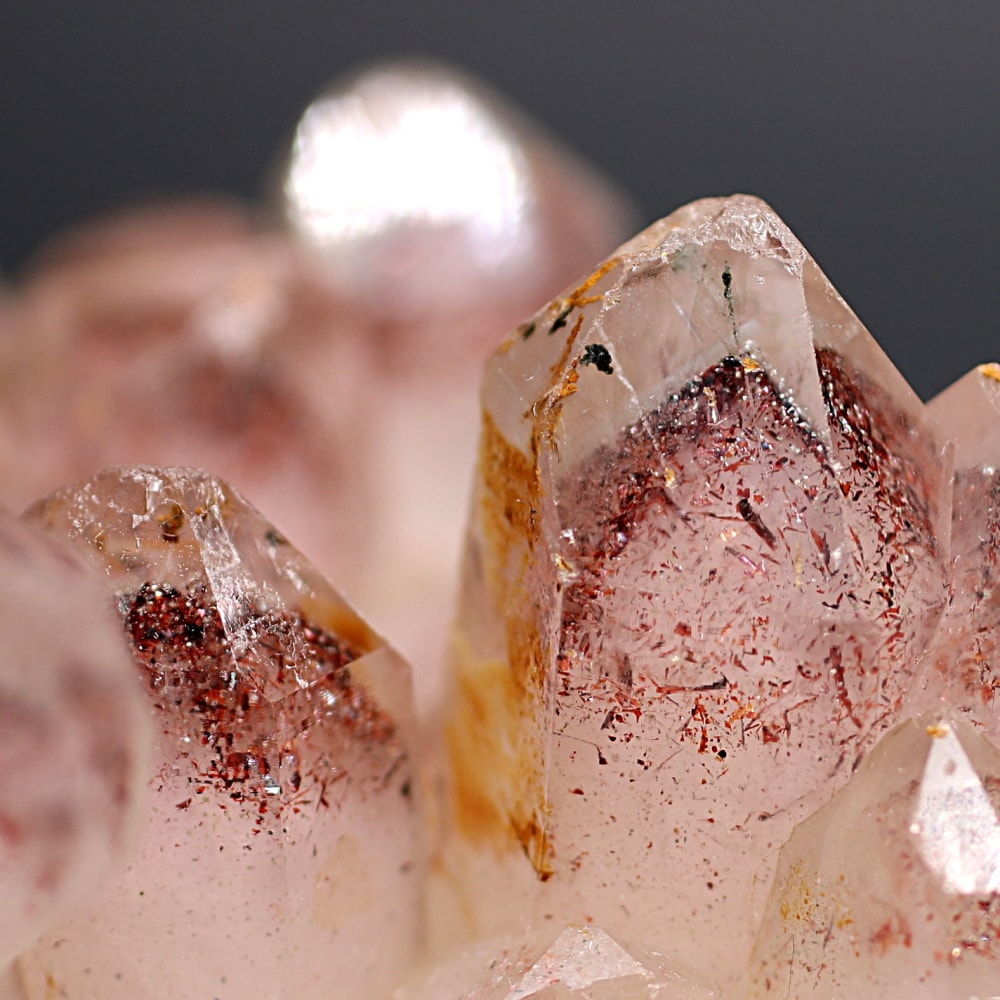 希少原石・トップクォリティ]マダガスカル産ファントムファイアー