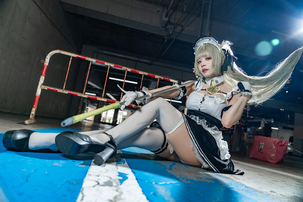 NIKKE ヴァイス 大掃除メイド ソーダ(サイン)NIK/S117-089SP NIKKE