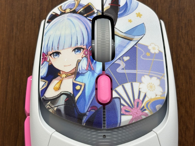 Logicoolの『原神』コラボマウス実物をチェック！神里綾華が大きく描か