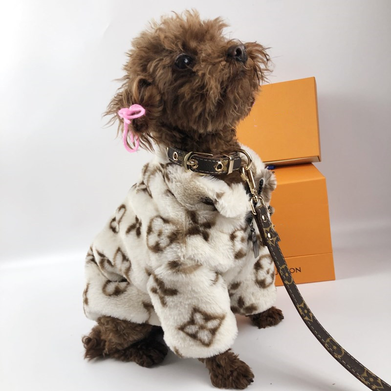 LOUIS VUITTON ルイ ヴィトン ペット用品 小型犬用 リード首輪 ルイ