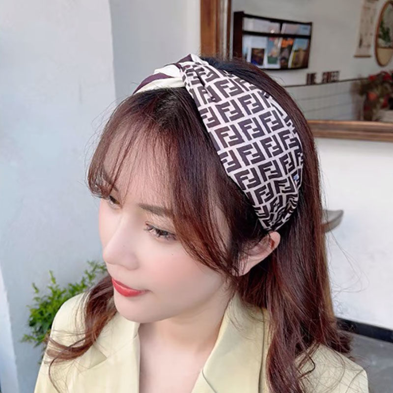 FENDI カチューシャ FENDI カチューシャ ブラウン・ゴールド 楽天市場