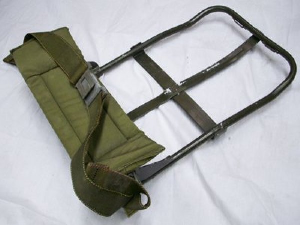 アリスパック用フレーム ウエストパッド付き LC-2 LC-2A - いは軍