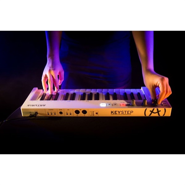 Arturia KeyStep 【生産完了特価】(アートリア)(キーステップ)(USB