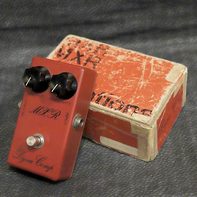 MXR DYNA COMP 筆記体ロゴ BUDケース MXR DYNA COMP 筆記体ロゴ BUDケース