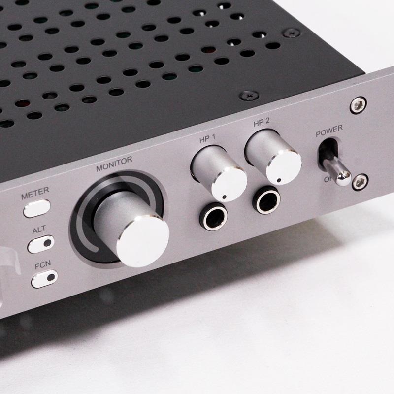 UNIVERSAL AUDIO apollo 8 quad 中古 完動品 Universal Audioの