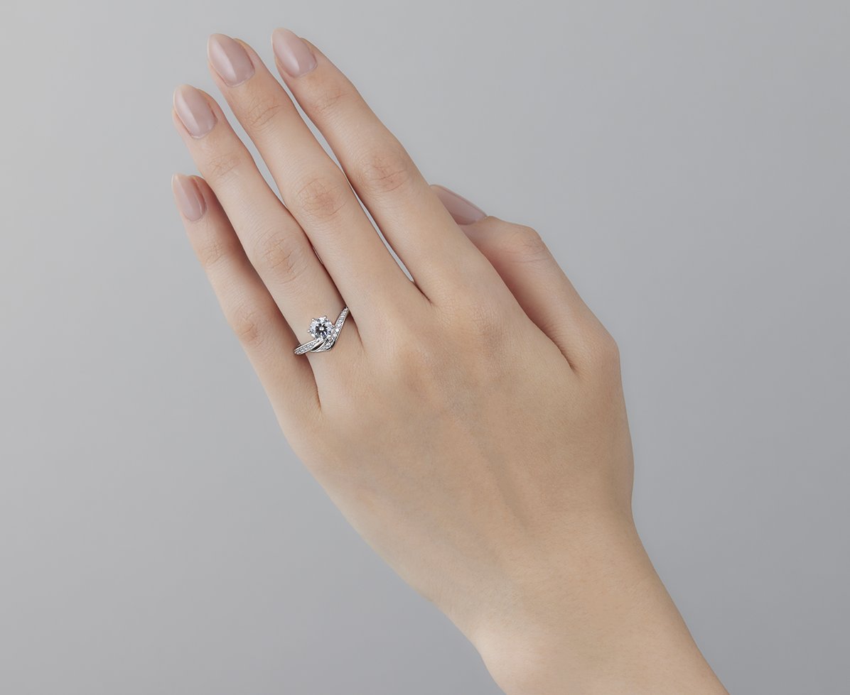 天の川【銀座本店・なんば店 限定展示】｜婚約指輪（エンゲージリング