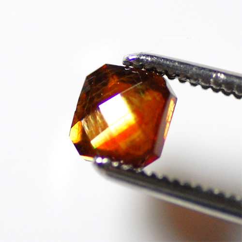 工場 レインボーガーネット、ルース 41 奈良県天川村産レインボー