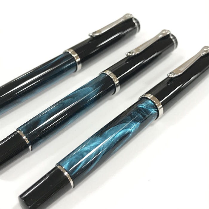 Pelikan classic M205 ペトロールマーブル 400NNのペン先 Pelikan