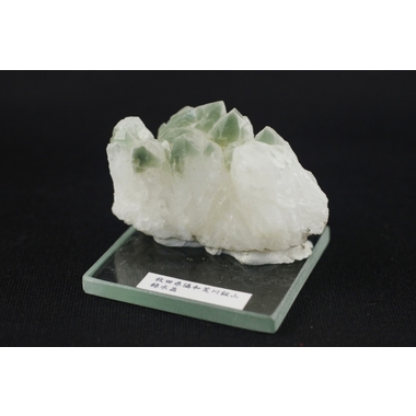 秋田県大仙市協和荒川鉱山産水晶結晶 68．5g 天然石販売 名取貴石