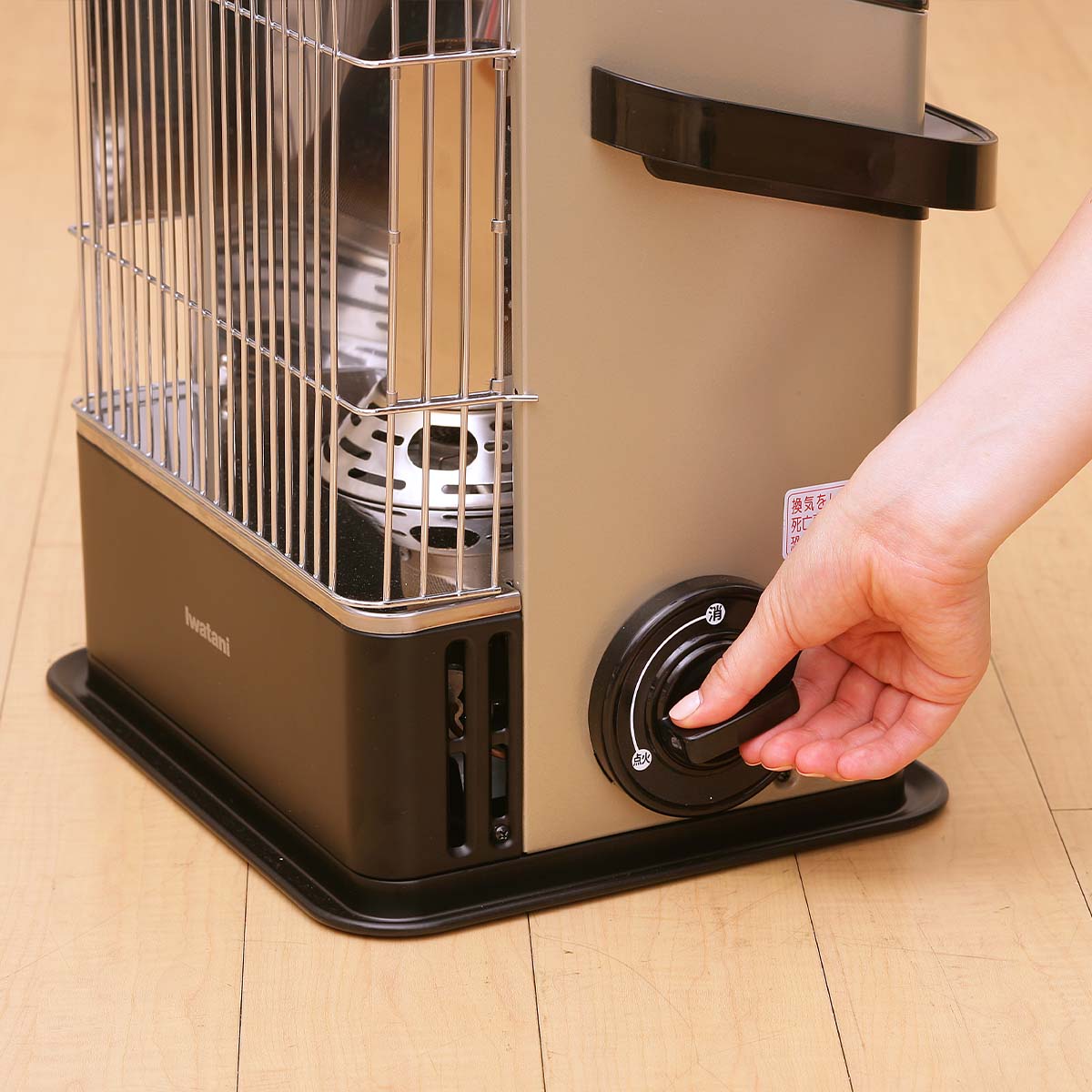 ♪激安！美品 イワタニ カセットガス ストーブ ハイパワータイプ【CB