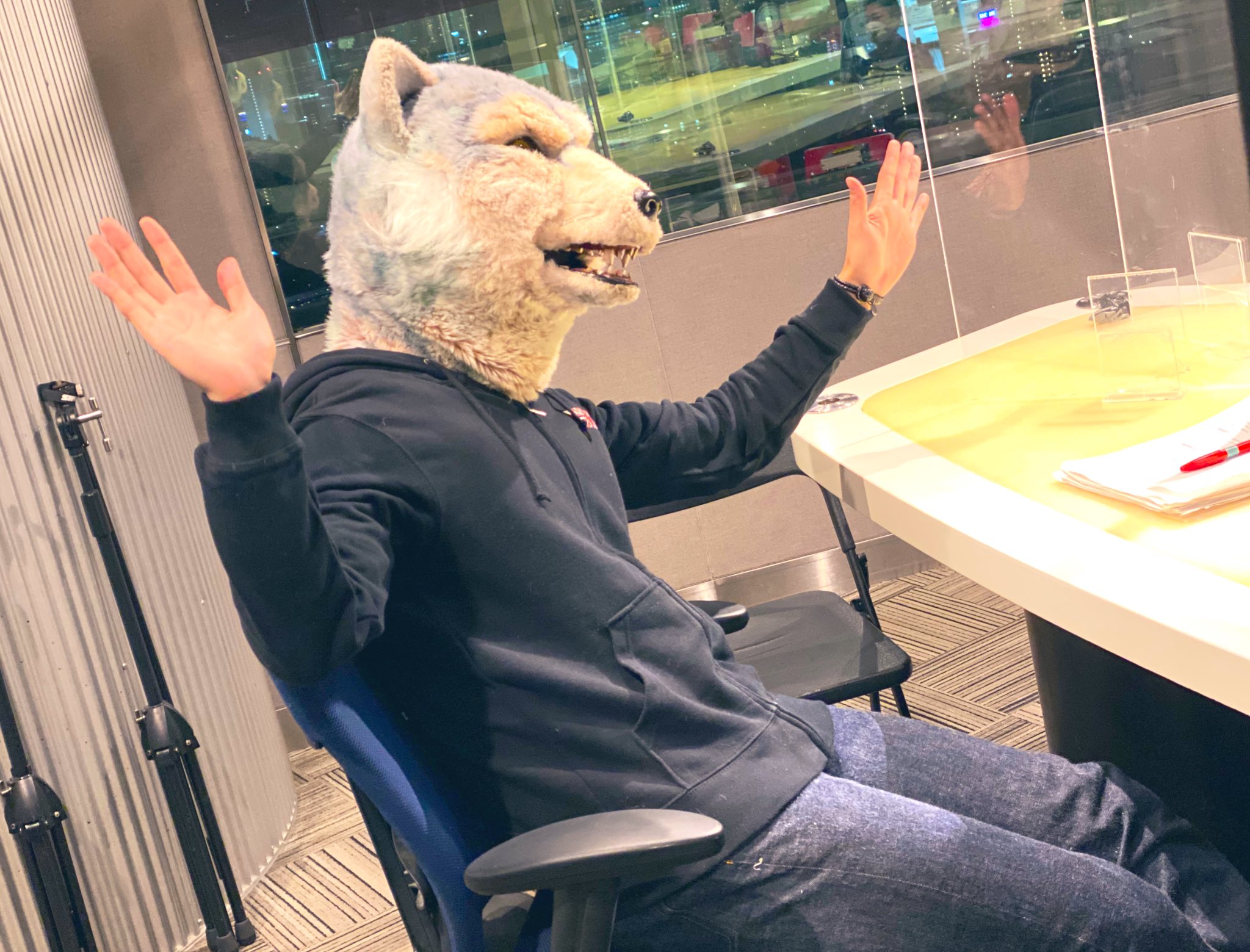 MAN WITH A MISSION ジャンケンジョニー ピック MAN WITH A MISSION