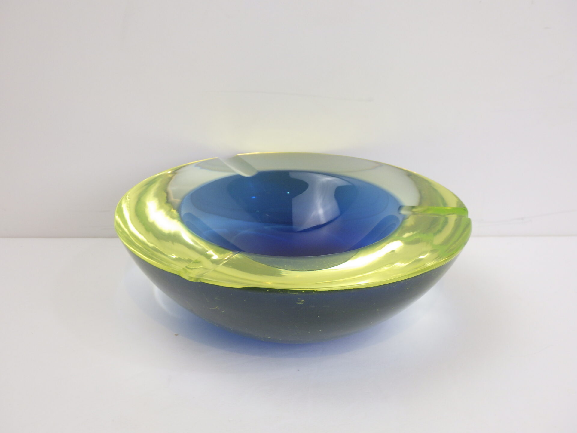 工芸品 Vetri Murano Ashtray 工芸品 Vetri Murano Ashtray 工芸品
