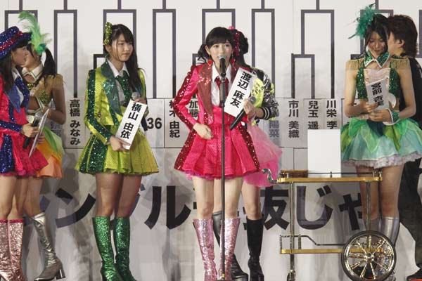 AKB48が全国5都…：AKB48～「世代交代」進んだ2013年～ 写真