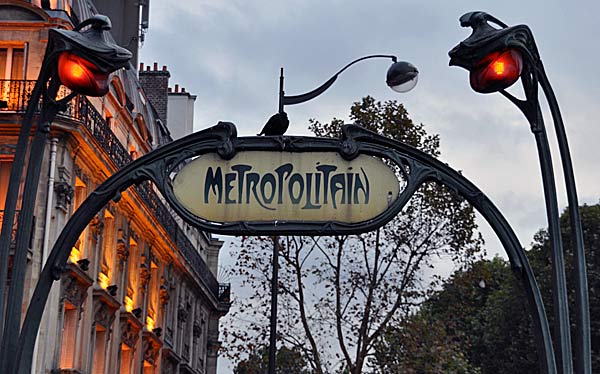 パリ アンダーグラウンド～地下鉄メトロの風景 写真特集：時事ドットコム