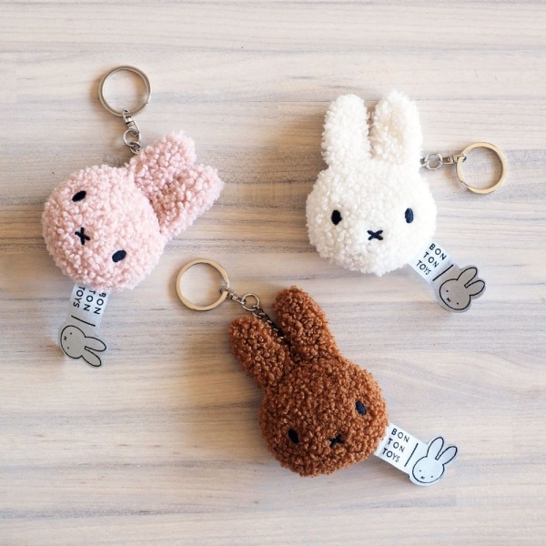 ミッフィー キーチェーン Tiny Teddy＜ピンク＞ | マークス公式