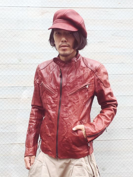 オベリスク が考えるベーシックなレザージャケット 、シングル