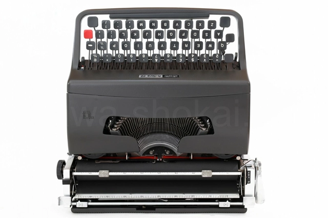 olivetti Lettera 32 プレミアム中古タイプライター｜タイプライター