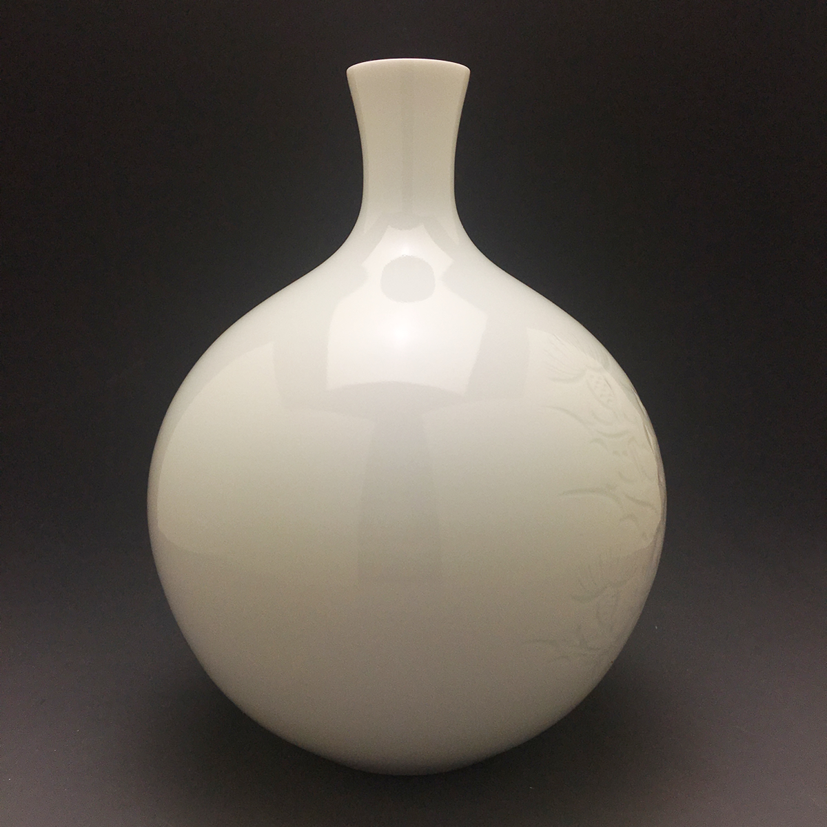 有田焼 厚生労働省認定『現代の名工』奥川俊右衛門作 白磁 彫り竹文様