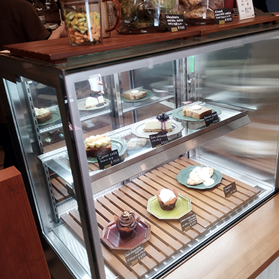 パティスリー ケーキ屋 冷蔵ショーケース ガラス製 ダイヤ社 焼き菓子