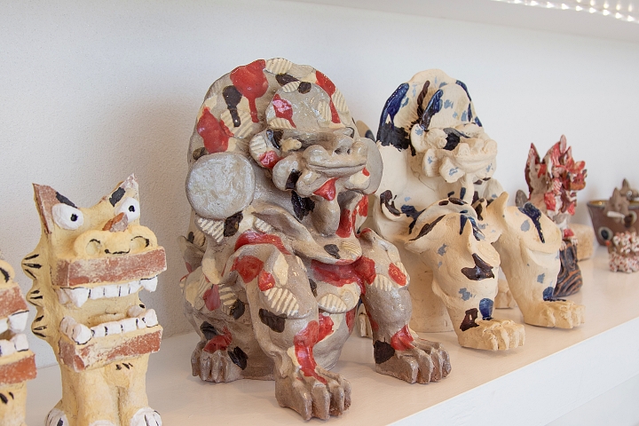 シーサー”が集まるセレクトショップ「シーサー注意」【瀬長島】 | よみ