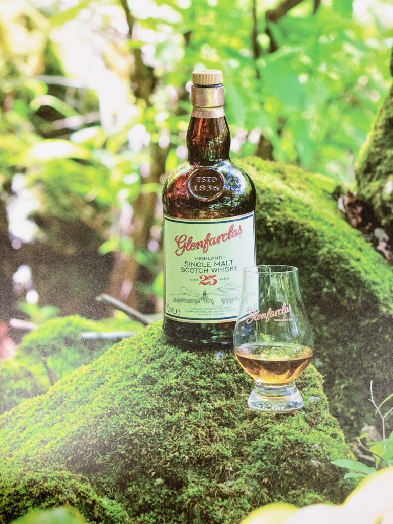 Glenfarclas 25年 シングルモルトウイスキー 750ml グレンファークラス