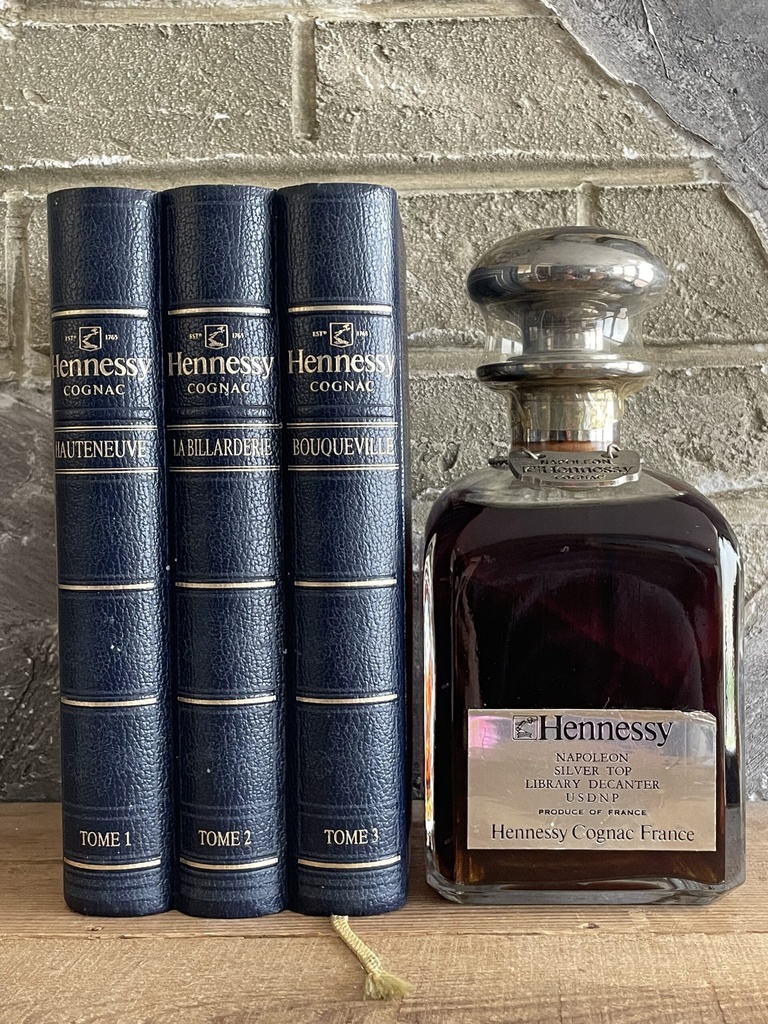 Hennessy Napoleon Silver Top Tome 1-3 | Old Liquor Company