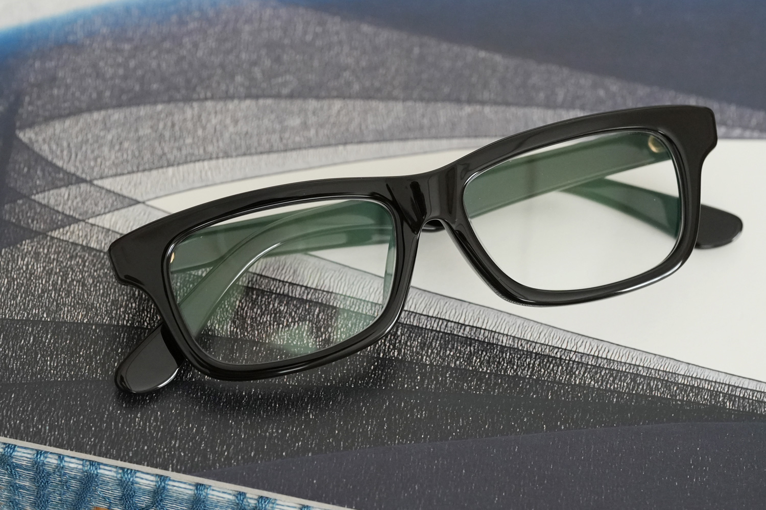 べっ甲（鼈甲）メガネ｜トリプル銀座