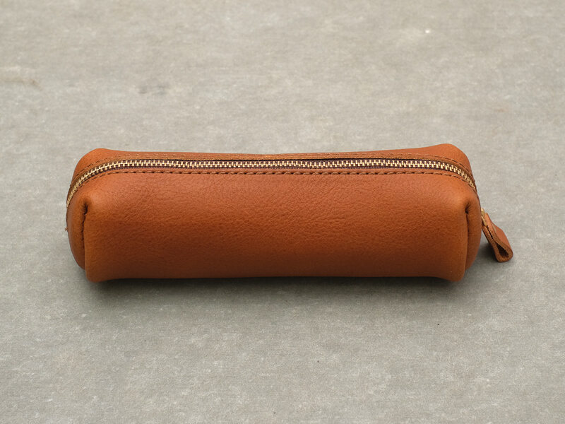 シンプルな円柱形のペンケース | Organ＜オルガン＞