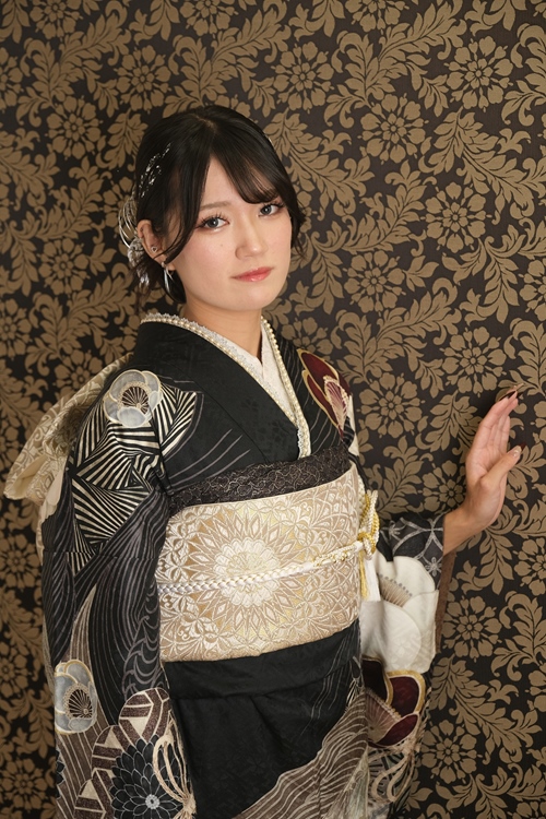 振袖 黒 モダン 古典 成人式 前撮り C1450 化繊・仕立て上がり 振袖 黒